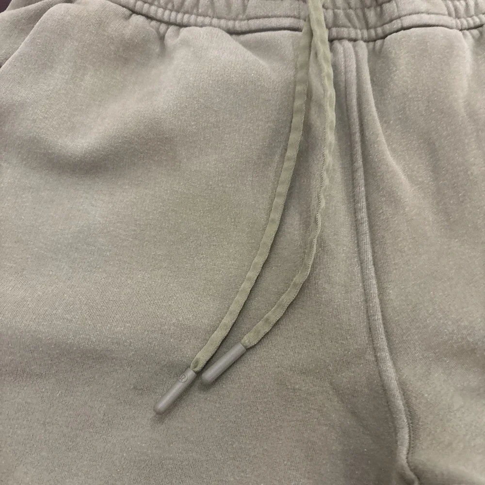 lululemon Women's High Waisted Sweatpants Size 8 Two Pairs Set